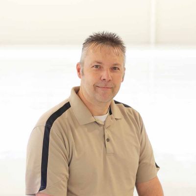 Headshot of Mark Logan